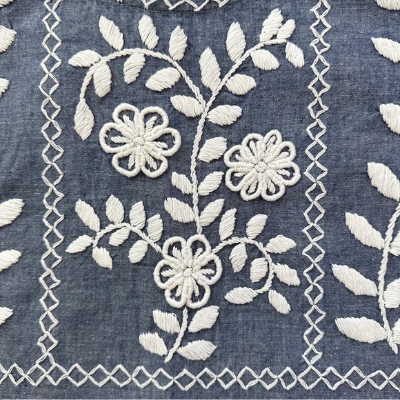 Abrazo Rococo Top - Picture 6 of 6